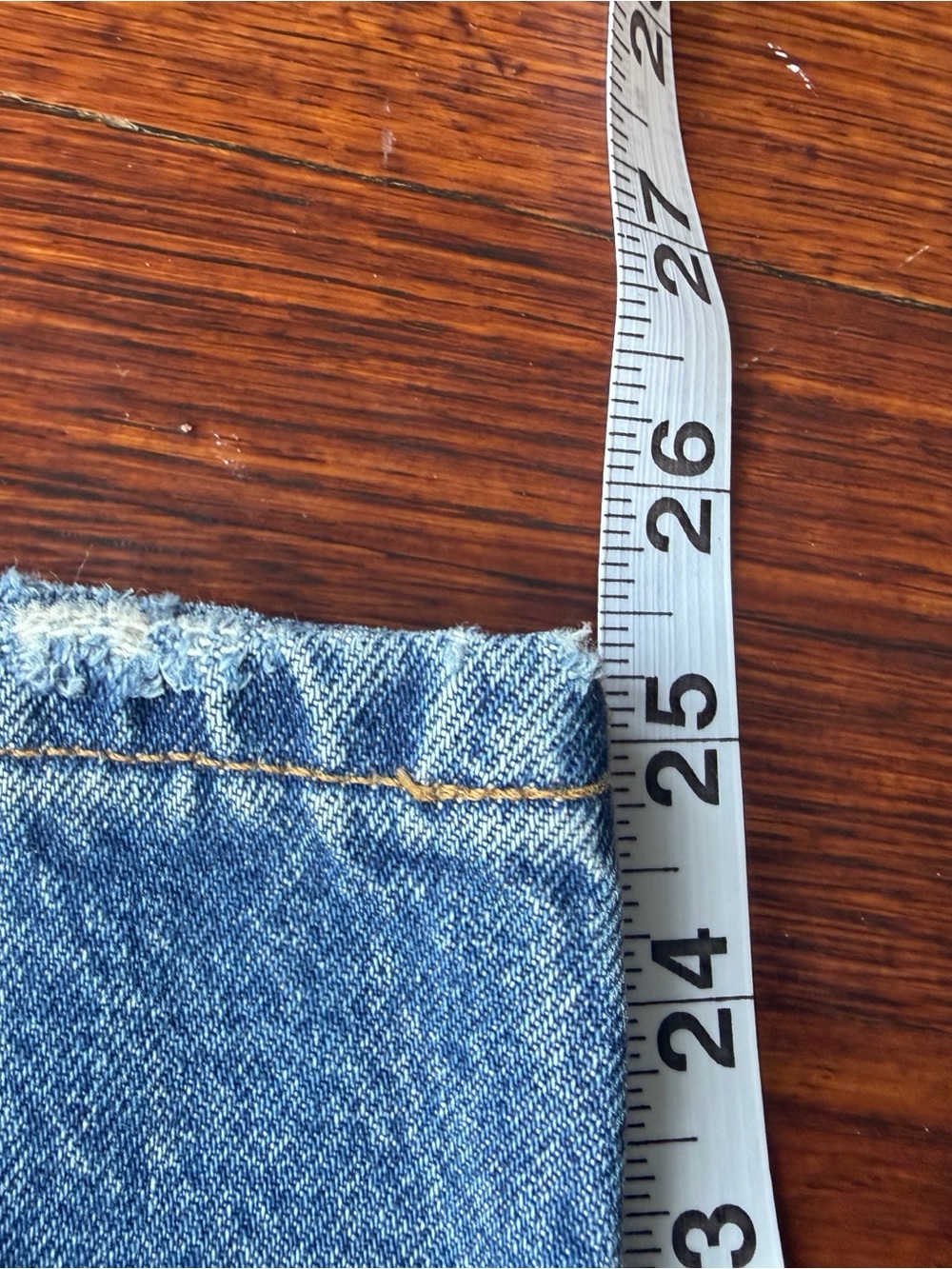 Agolde Classic Straight-Leg Women's Jeans in Mid Blue Wash - Picture 5 of 9
